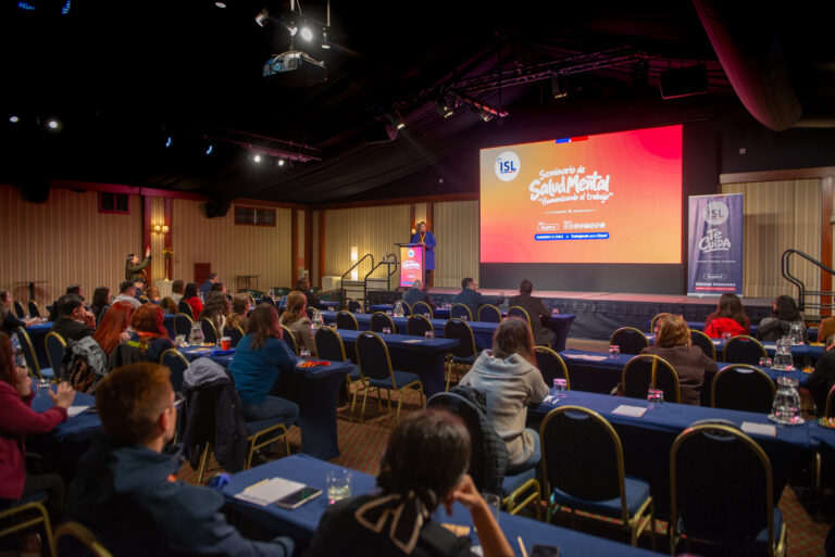 Foto del público que asistió al Seminario de Salud Mental